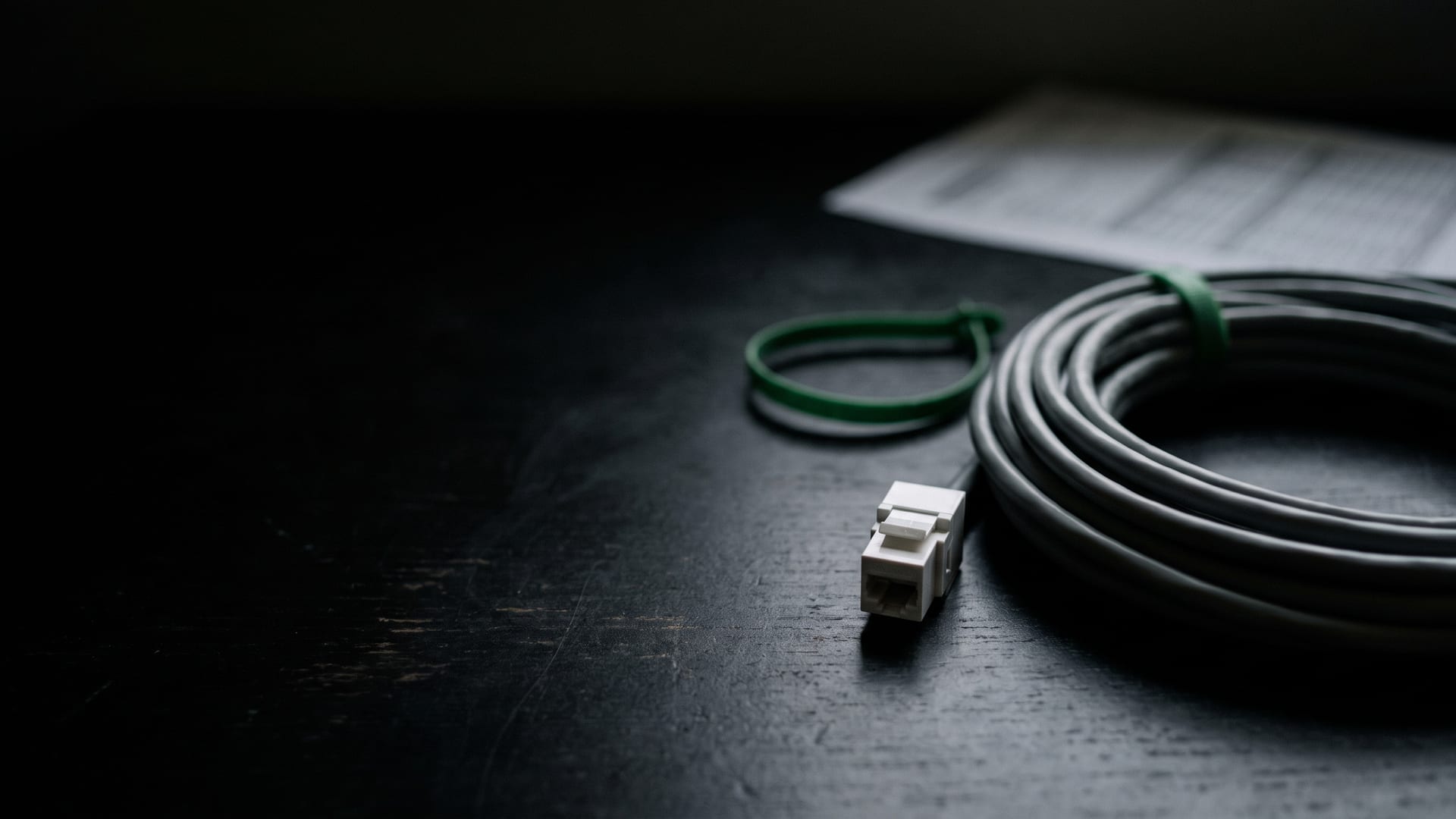 Strukturierte Verkabelung: Patchfeld und Netzwerkdosen im Unternehmen